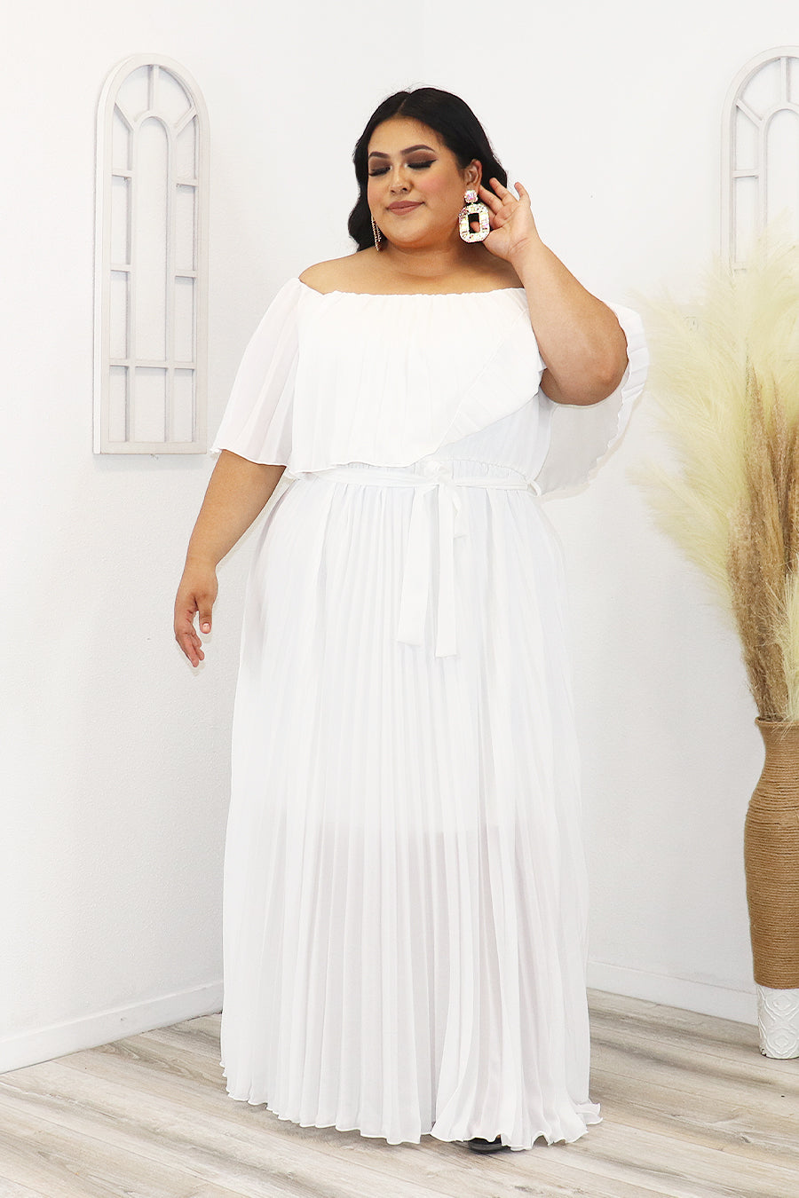 Naiara Dress Divas Plus