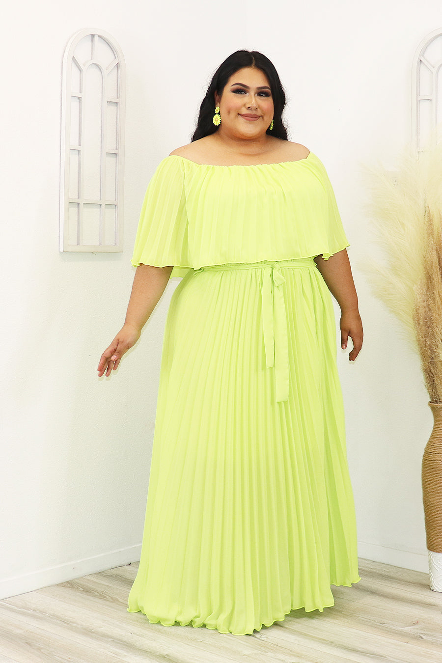 Naiara Dress Divas Plus