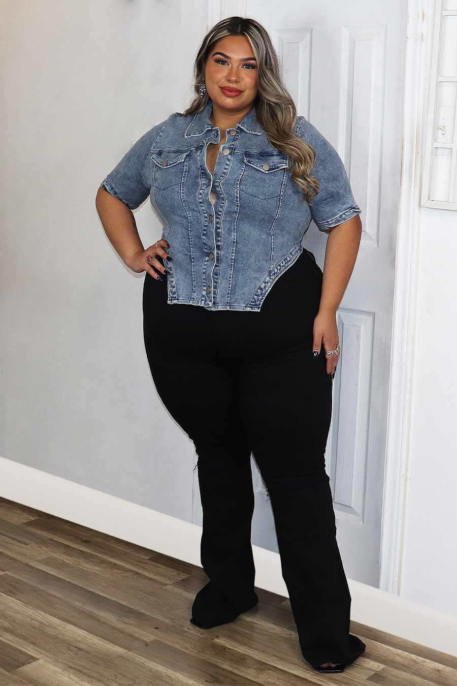 Evany Denim Top Divas Plus