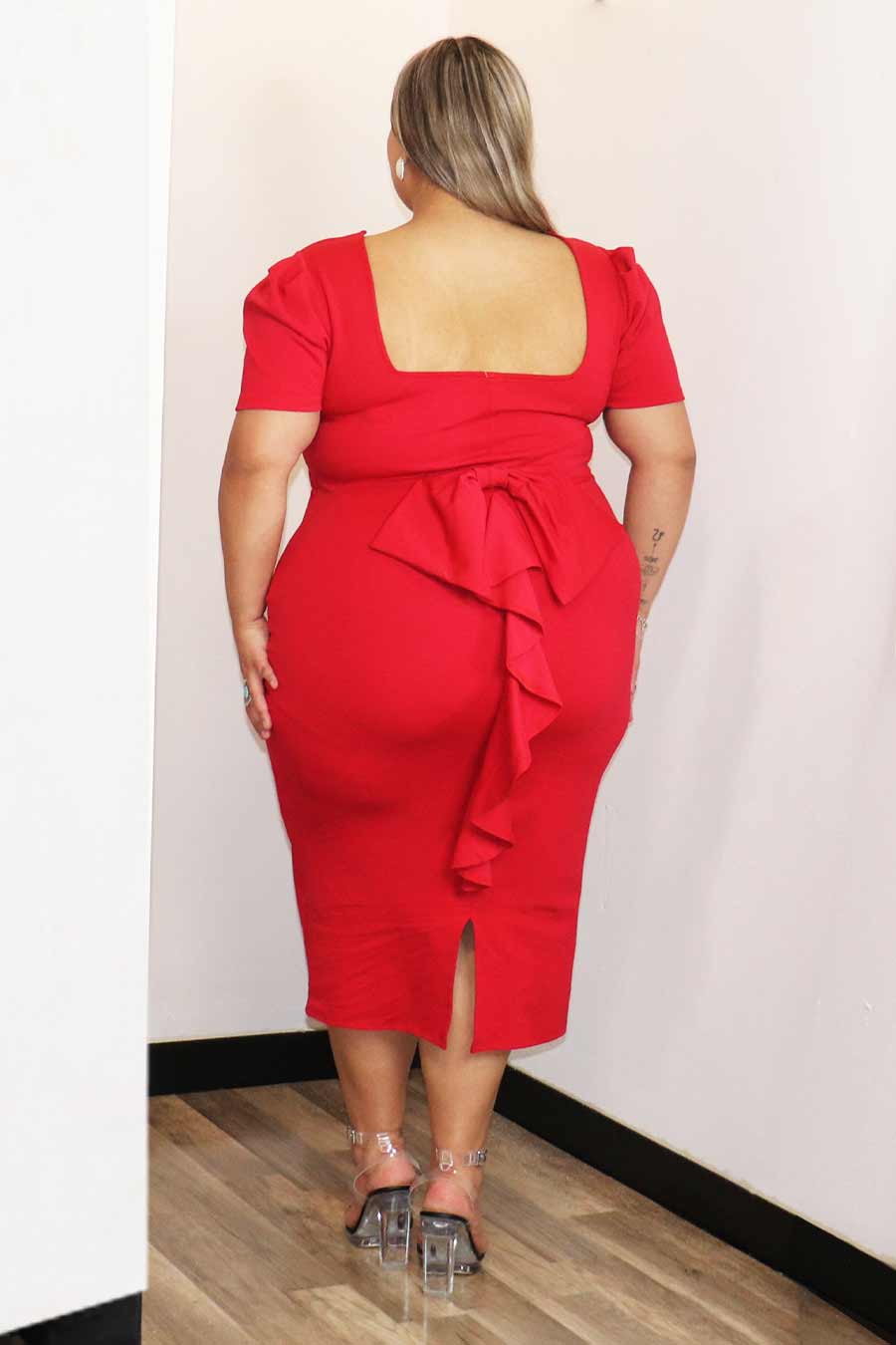 Sandra Midi Dress Divas Boutique