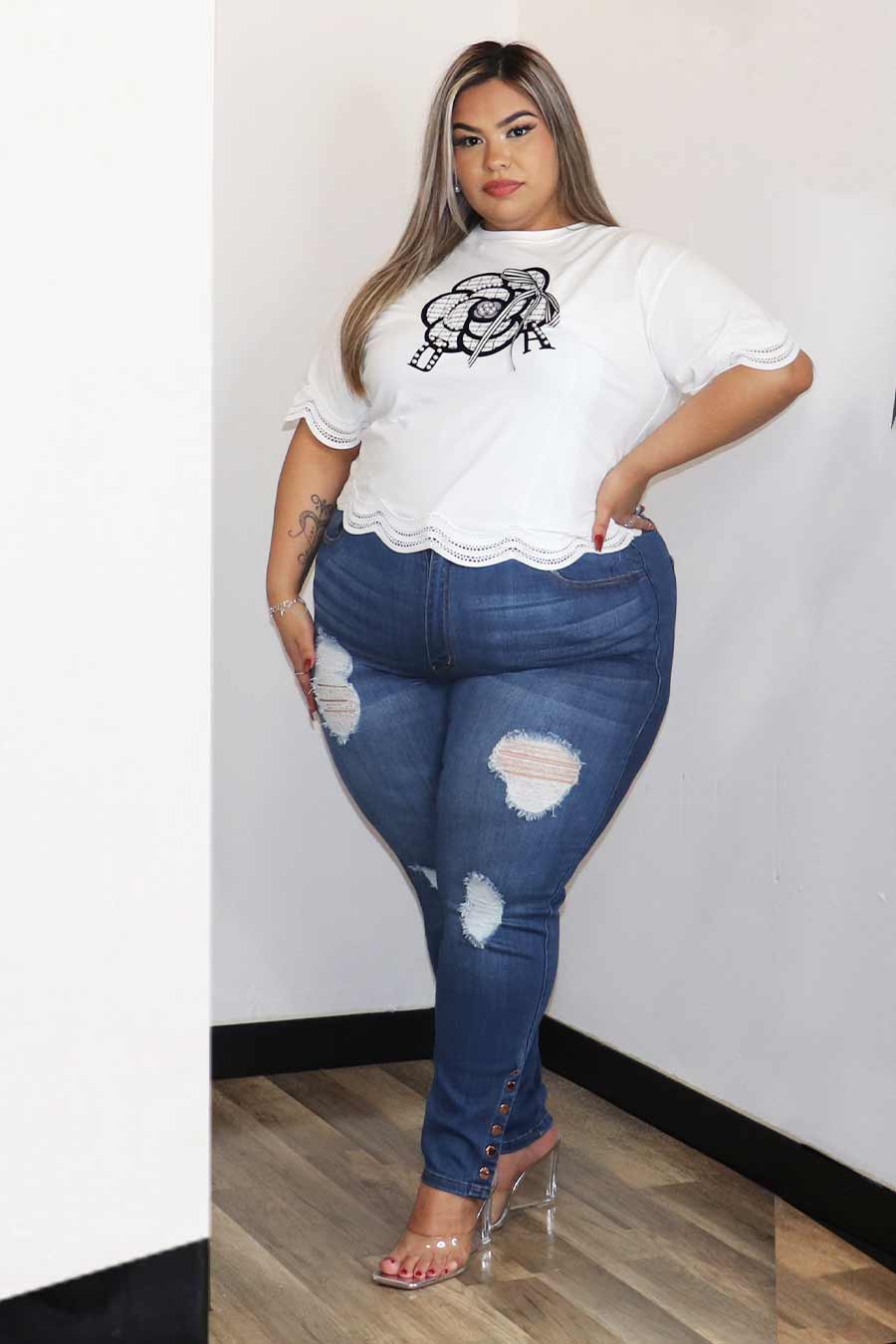 Adelyn 3D Flower Top Divas Boutique