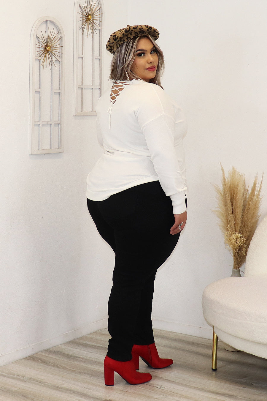 Keziah Sweater Top Divas Plus