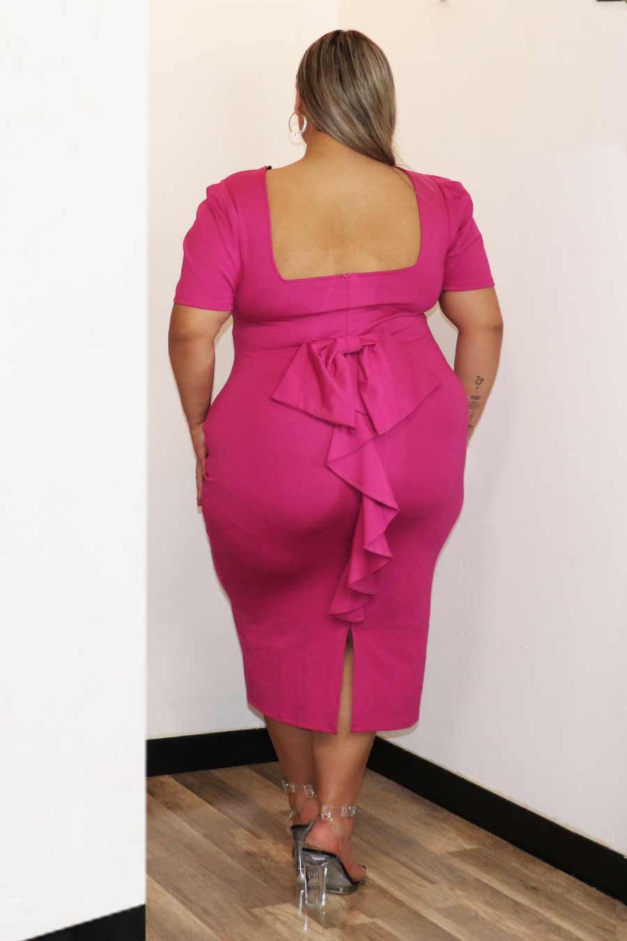 Sandra Midi Dress Divas Boutique