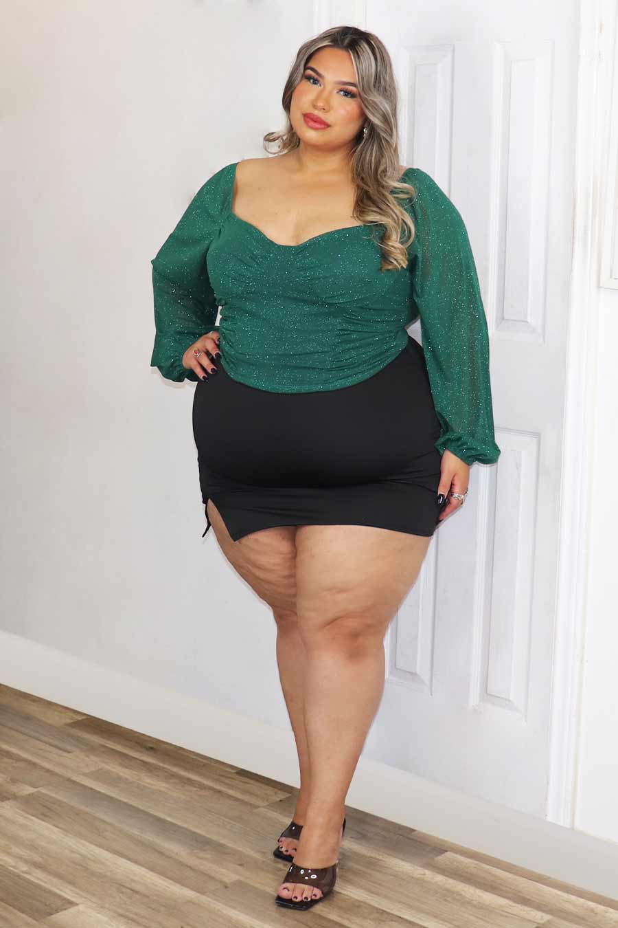 Noelia  Glittery Top Divas Plus