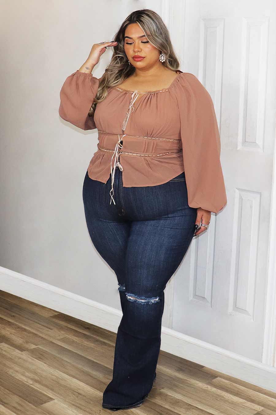 Lucia Peplum Top Divas Plus