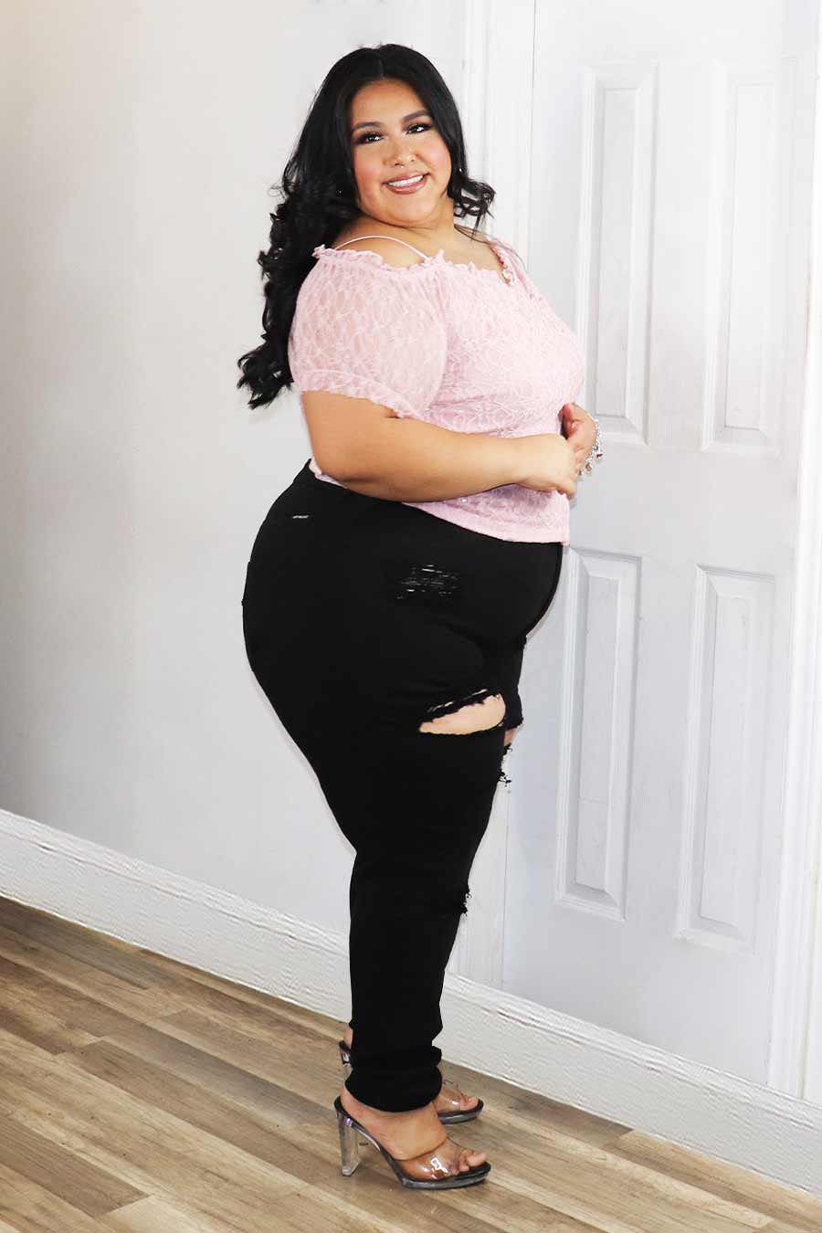 Avania Lace Top Divas Plus Botique