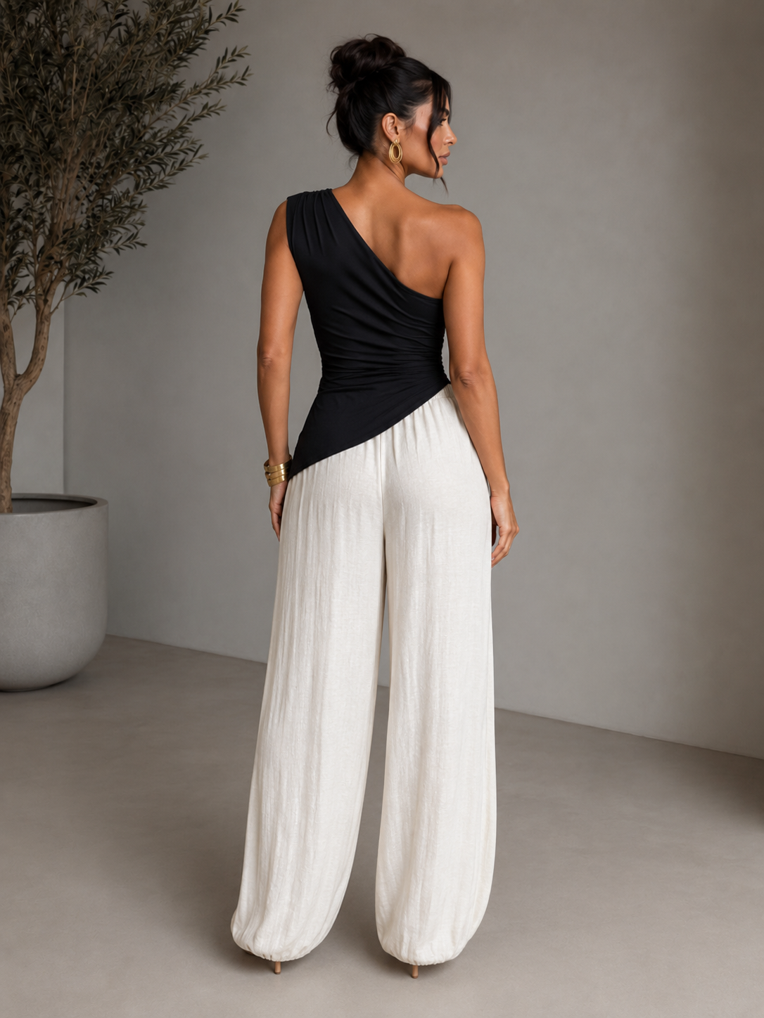 Regular Size One Shoulder Ruched Asymmetrical Top